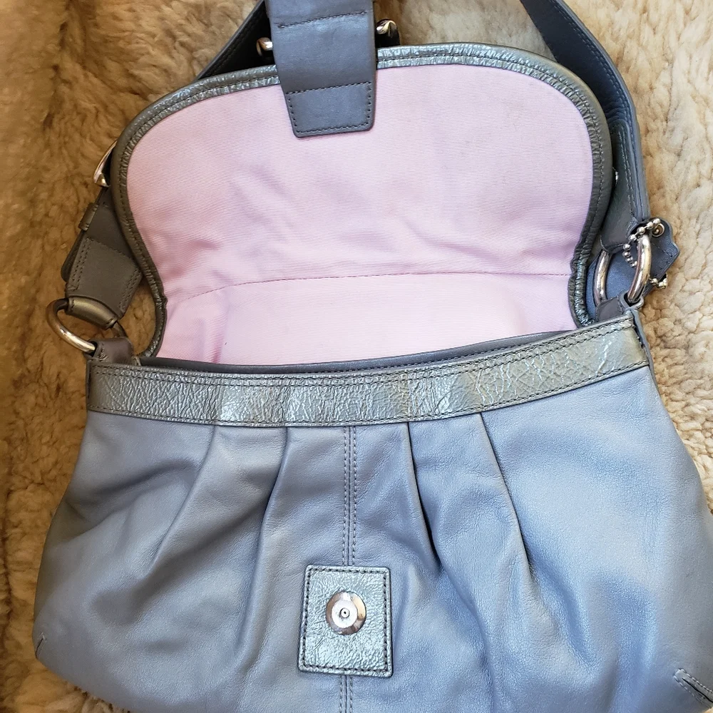 Coach Soho Hobo Bag Buckle Flap Y2k Shoulder Gray Vintage - Picture 9 of 10